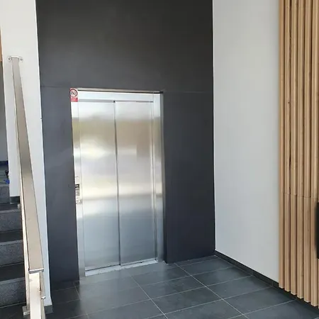 Zamiejska Modern Nowy Apartamentowiec Winda Słupsk