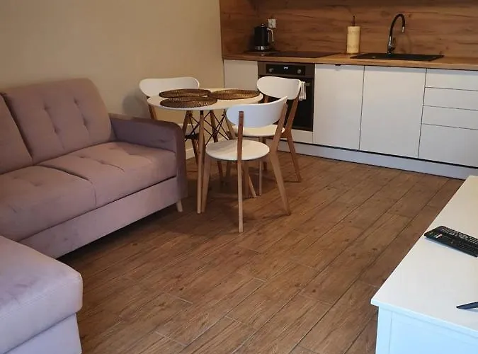 Zamiejska Modern Nowy Apartamentowiec Winda Слупск